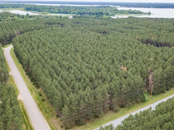 W4254 29th St, Necedah, WI 54646