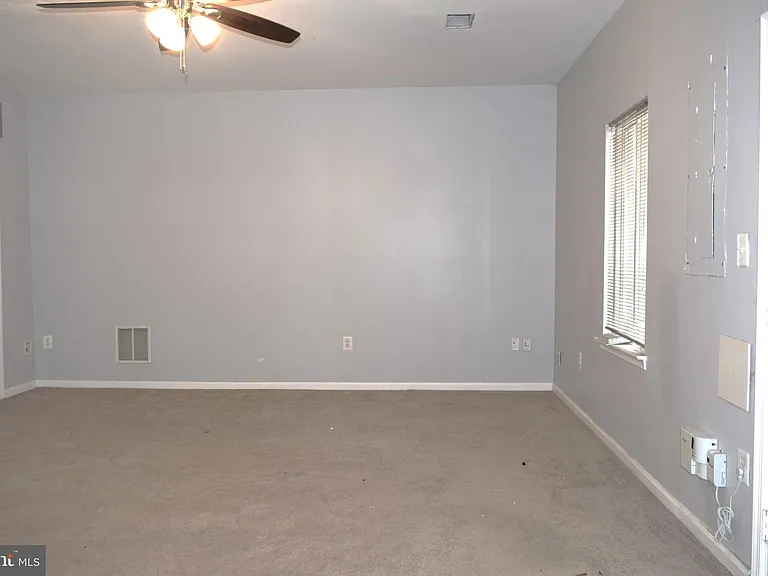 8819 Blue Royale Ln — Photo 38
