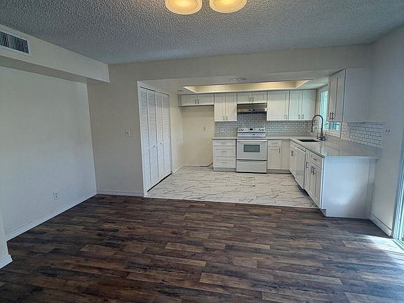 2nd image of 1657 W Hazelwood Street