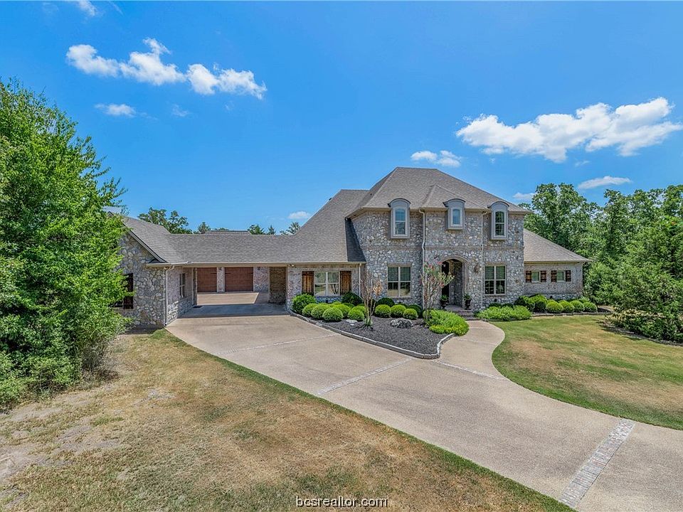 1st image of 3648 Calusa Springs Dr