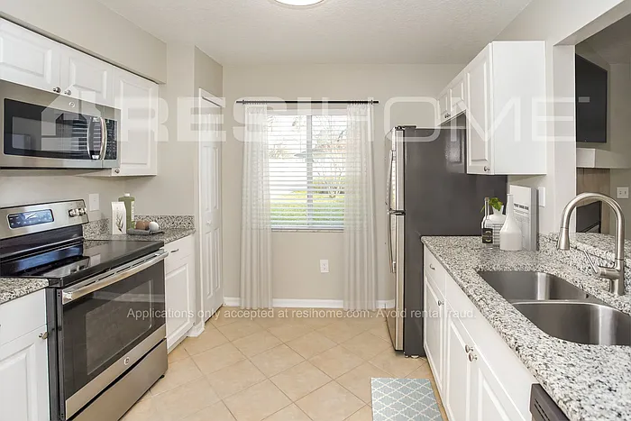27230 La Jolla Way — Photo 2