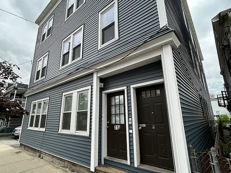 31 Chestnut St #2-C — Photo 21