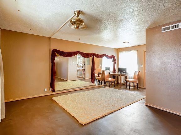 4th image of 15 San Mateo Way N