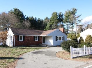 283 Foster Rd, Tewksbury, MA 01876