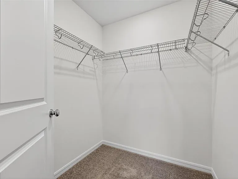 10761 Eclipse St — Photo 26