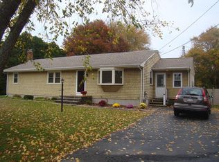 395 Cross Rd, Dartmouth, MA 02747