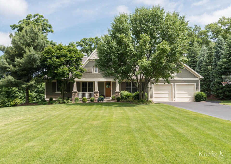 1st image of 4351 S Oak Pointe Ct NE