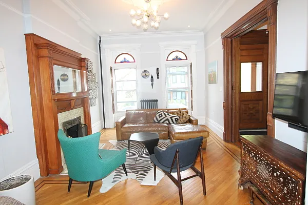 Rented by H.P. Greenfield Real Estate | media 6