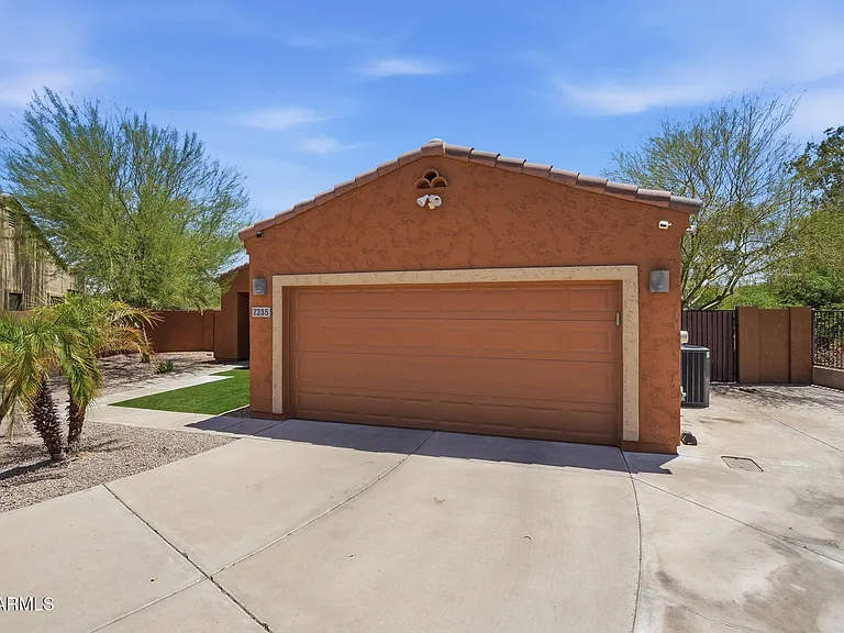 7235 S Golfside Ln — Photo 3