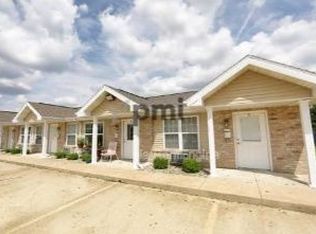 1308 Arthur Ave UNIT 2, Charleston, IL 61920