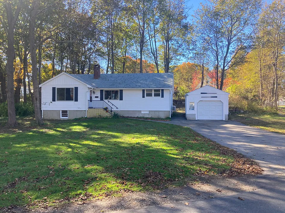2 Wainwright Ave