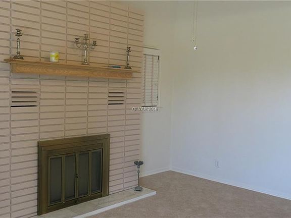 3rd image of 1318 Denver St #0