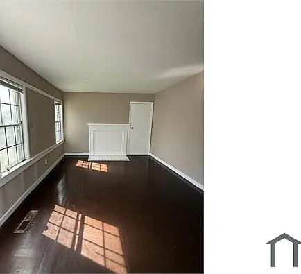 4 bed, 932 sqft, $950 — Photo 3