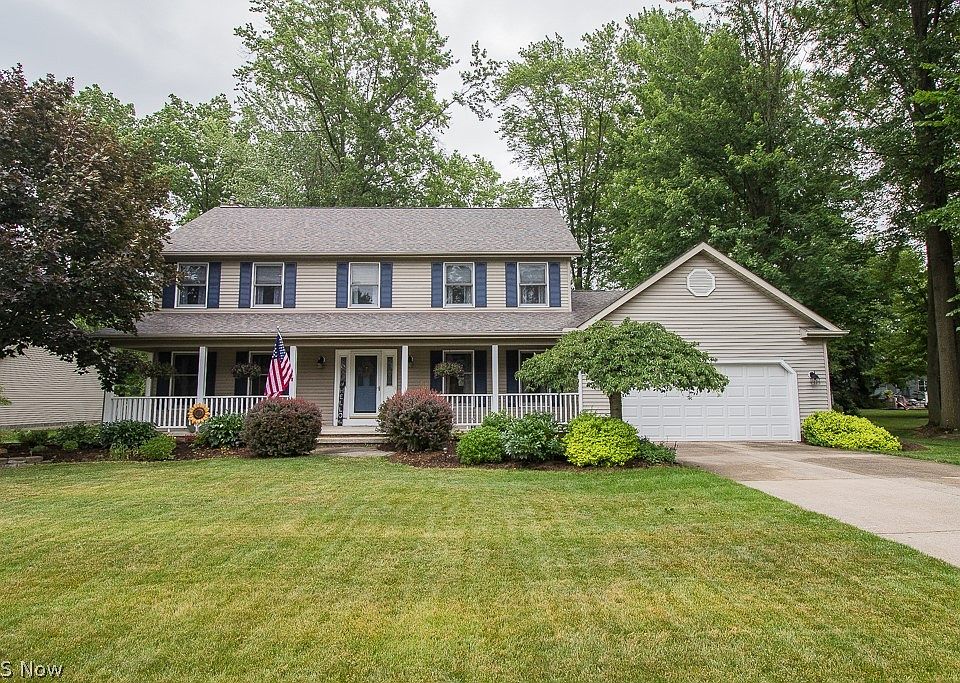 1st image of 7633 Debonaire Dr