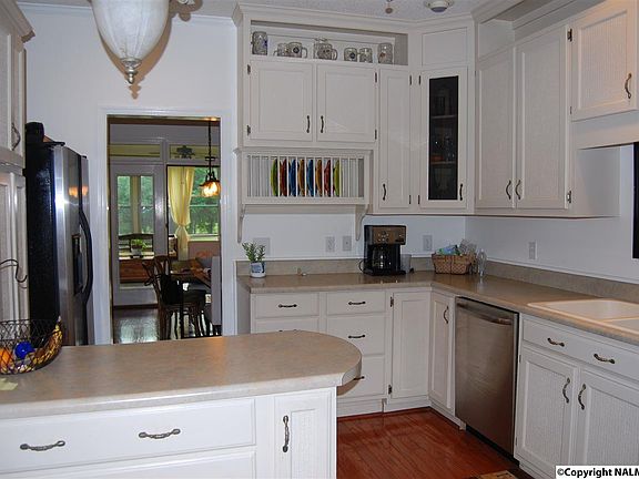 5th image of 15020 Ashmont Blvd SE
