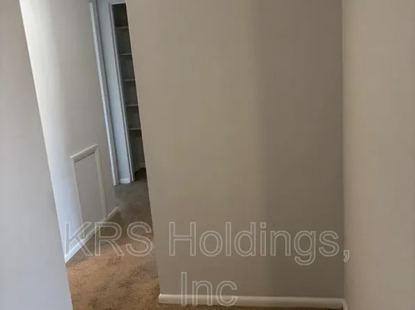 808 Crenshaw Rd #333, Richmond, VA 23227