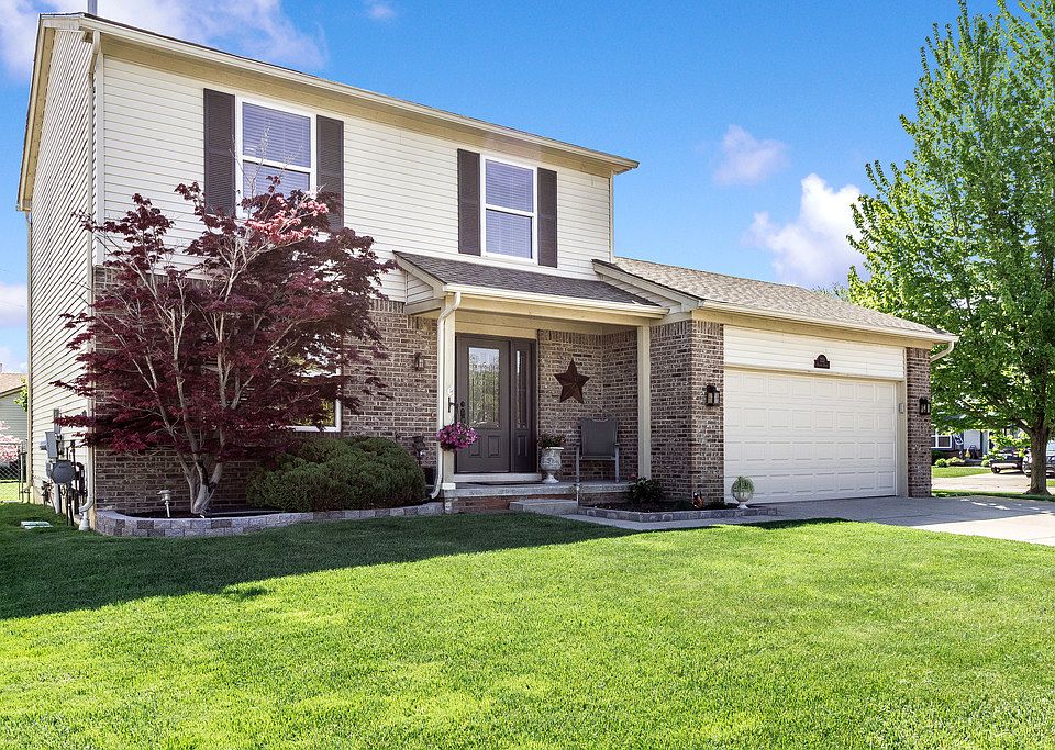 1st image of 223 Dawson Ct