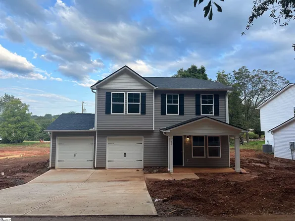 15 Southern St, Liberty, SC 29657