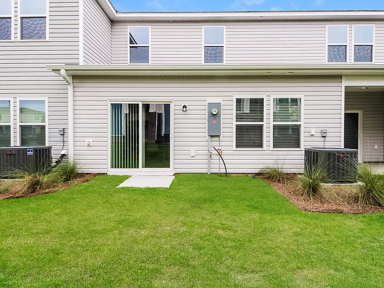 7280 Bellacroft Dr — Photo 20