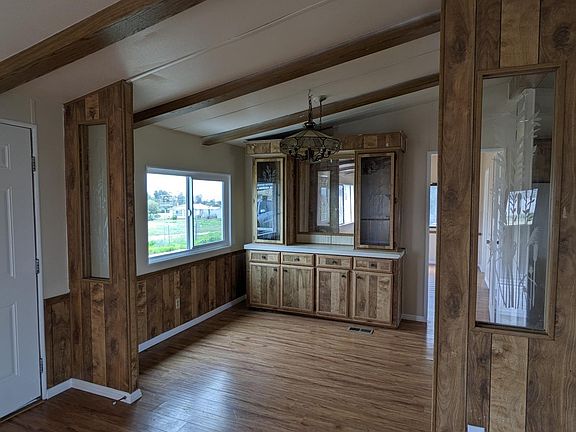3rd image of 36253 Jana Ln