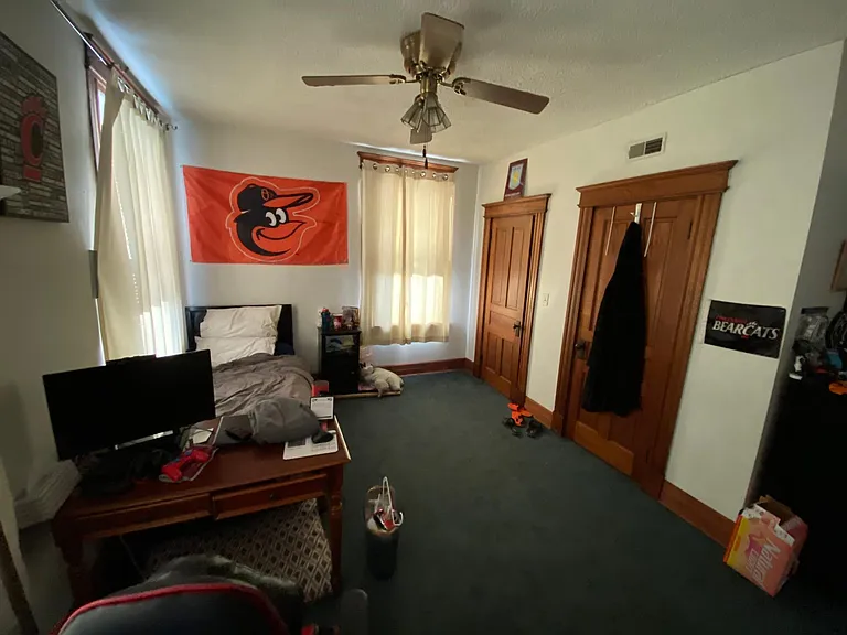 2333 Flora St — Photo 9