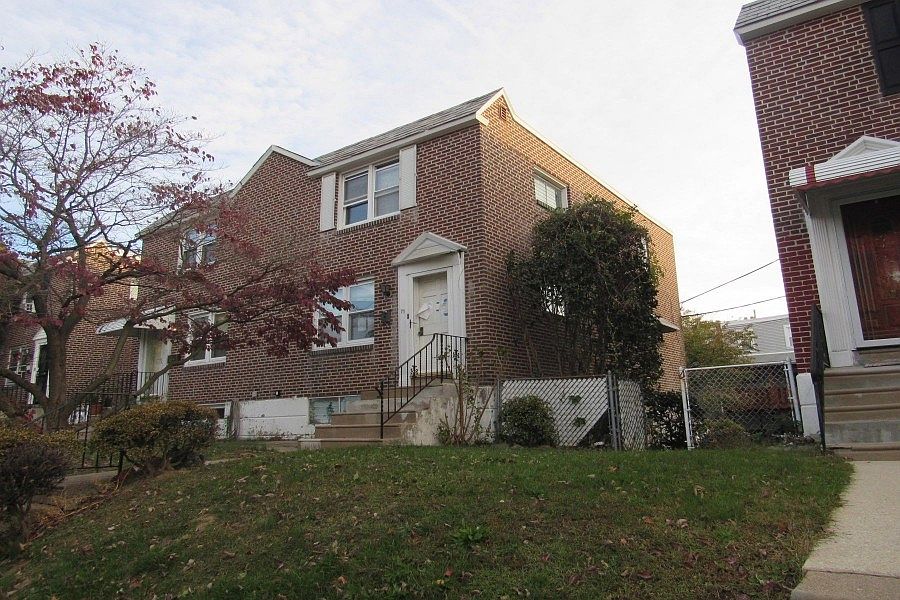 2nd image of 71 Frances Ave