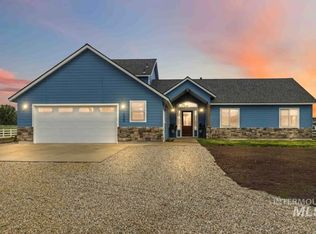 1425 Connelly Ln, Emmett, ID 83617