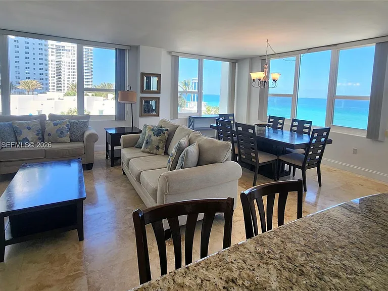 3505 S Ocean Dr #412 — Photo 12