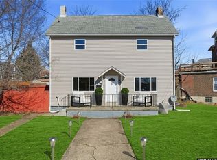 1381 Pocono St, Pittsburgh, PA