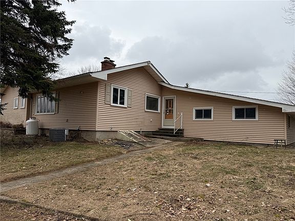 3rd image of 3912 Long Bridge Rd