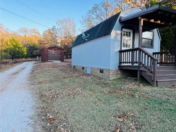 1 E 973rd Rd, Vian, OK 74962
