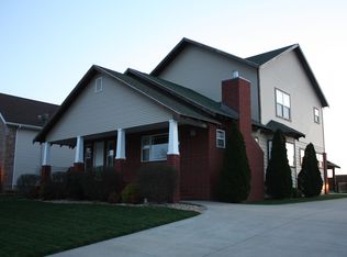 4943 S Tanager Ave, Battlefield, MO 65619