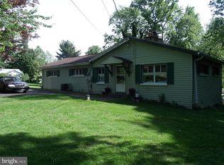 17 Willow Rd, Churchville, PA 18966