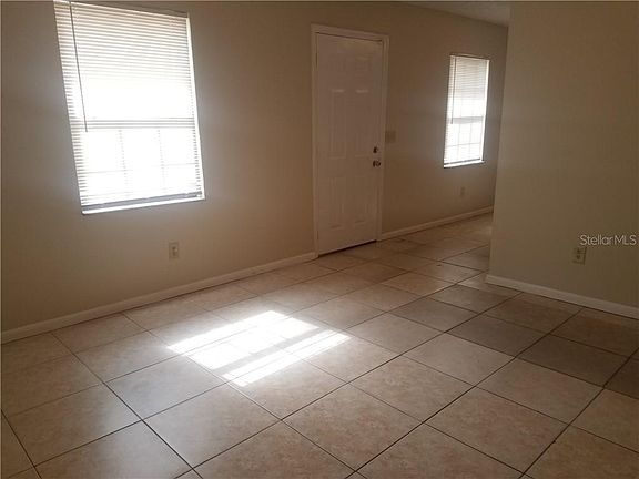 2nd image of 7205 Fernandina Ave