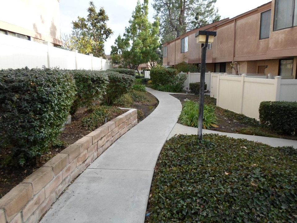 1st image of 261 S Sentous Ave