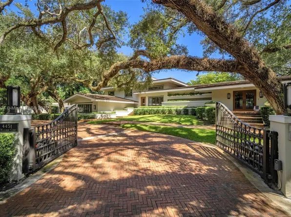 4451 Mangrum Ct, Hollywood, FL 33021