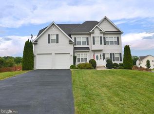 256 Crushed Apple Dr, Martinsburg, WV