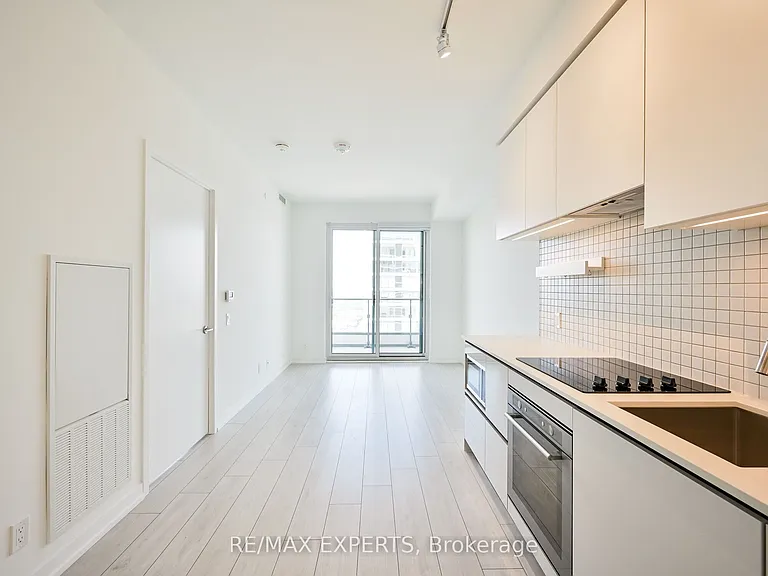 950 Portage Pkwy #5910 — Photo 5