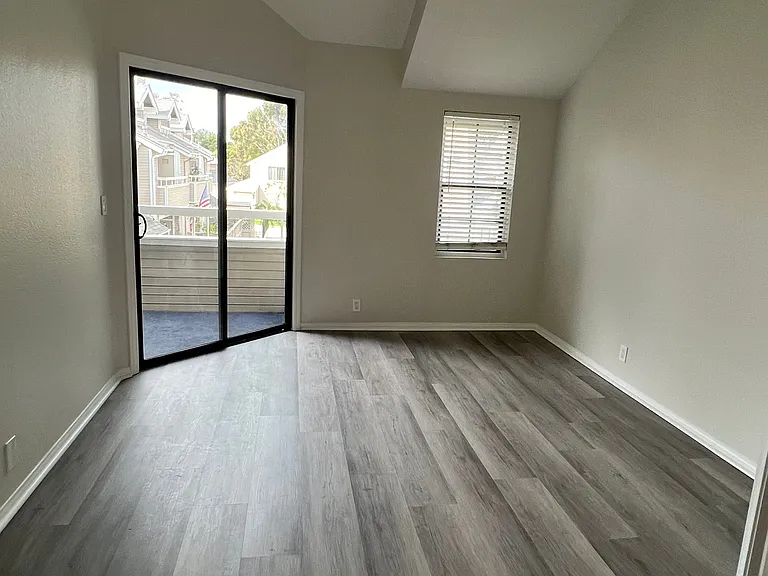 1857 W Falmouth Ave — Photo 5