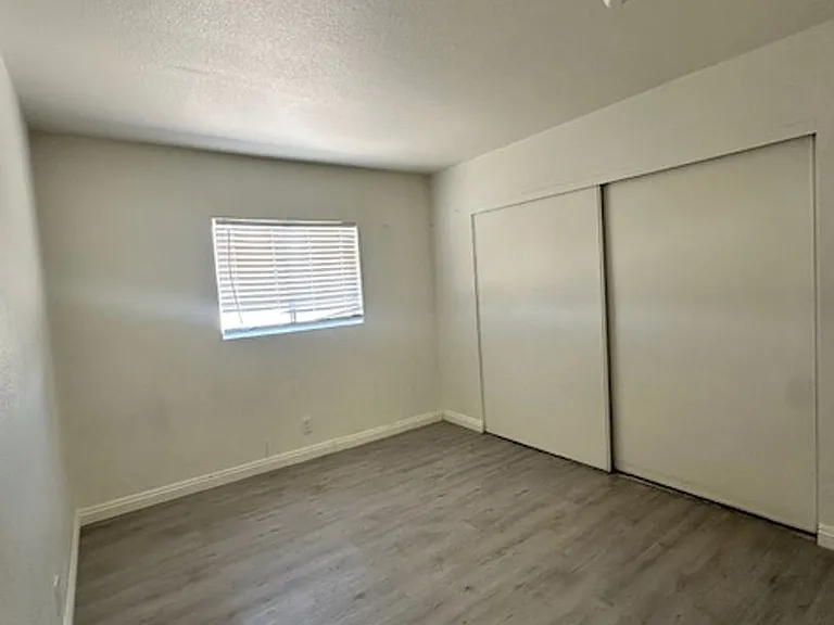 2121 Oceanus Ln — Photo 14