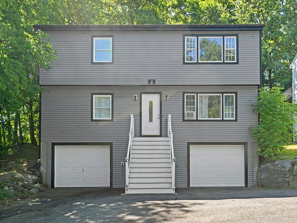 1st image of 22 Irving Pl #2