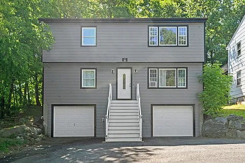 22 Irving Pl #2 Photo 1