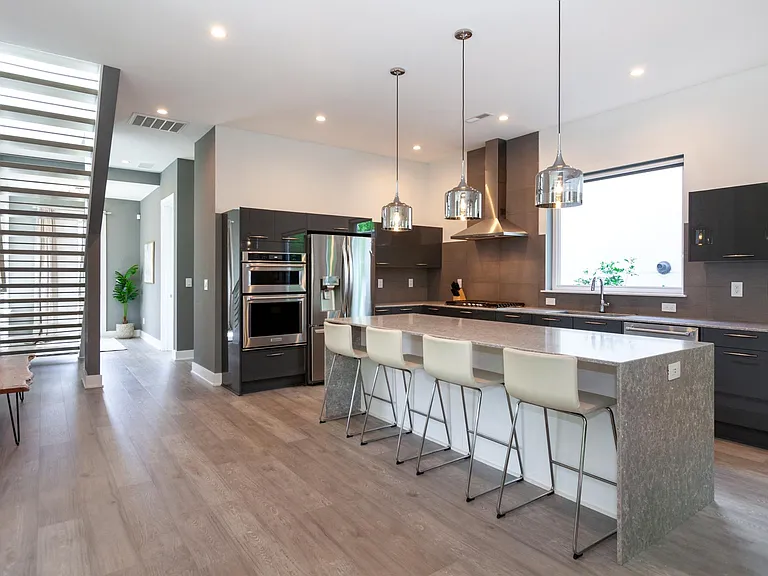 1214 Realta Dr — Photo 12