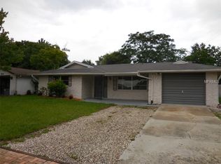 5025 Meadowlark Ln, New Port Richey, FL 34653