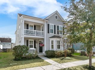 1818 Grovehurst Dr, Charleston, SC 29414