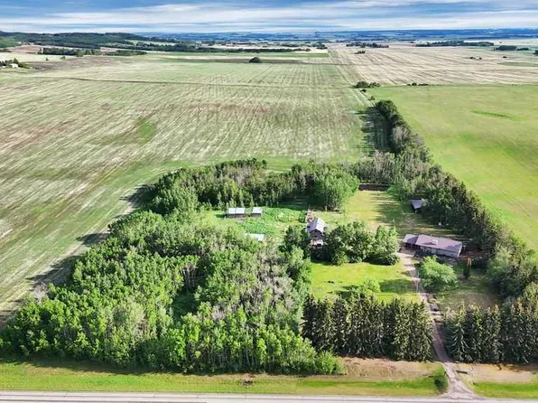 27137 N High Way #42, Red Deer County, AB T0M 1R0