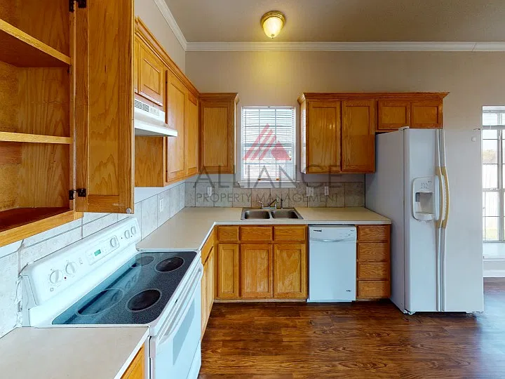 3 bed, 1497 sqft, $1,650 — Photo 4