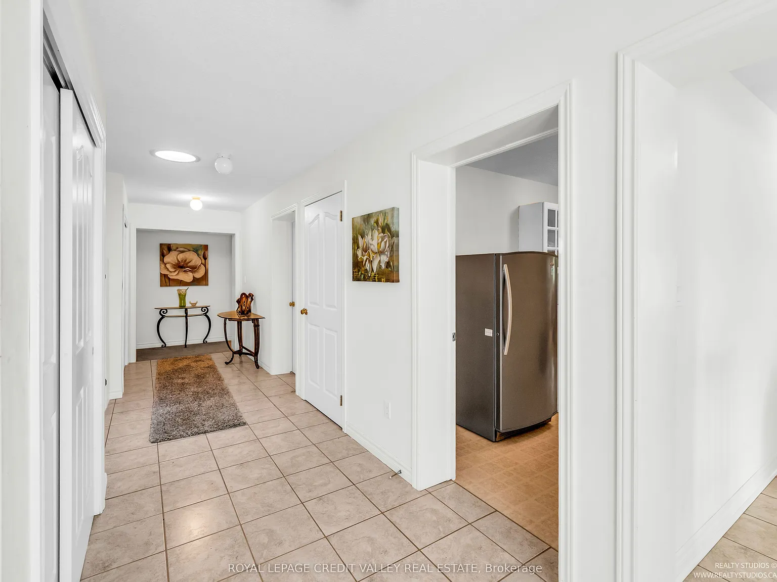 3 bed, $3,999 — Photo 3