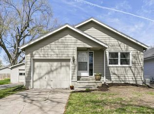 6812 Mason St, Omaha, NE 68106