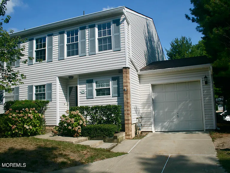 16 Apple Dr — Photo 27